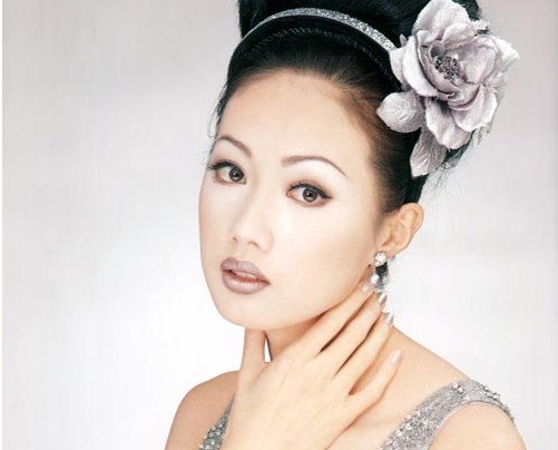 国画美女定制壁纸设计 桌面壁纸设计教程