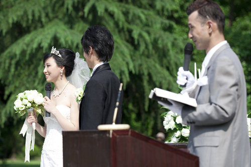 婚庆策划如何找优秀的司仪
