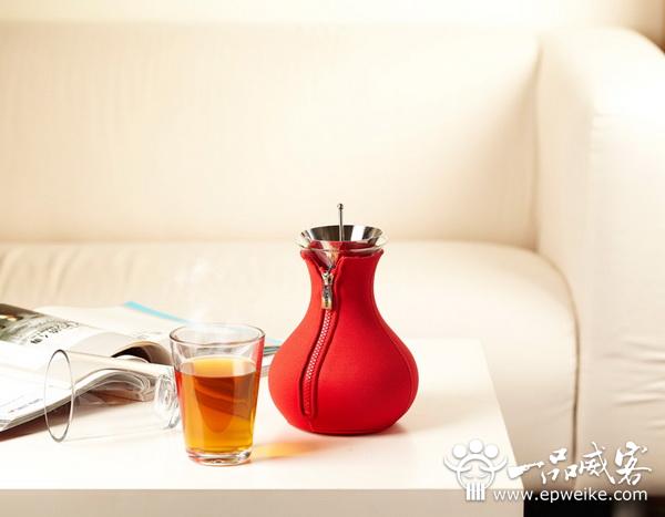 现代茶壶创意工业设计3