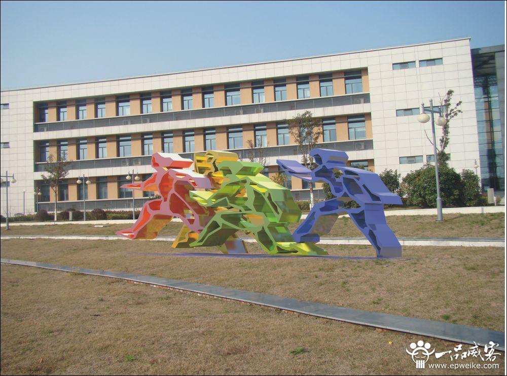 校园景观雕塑设计需注意什么