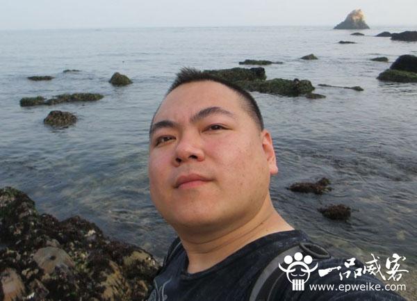 呆呆小熊作者鲁志成