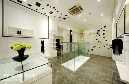 【商业空间】庄姿时装