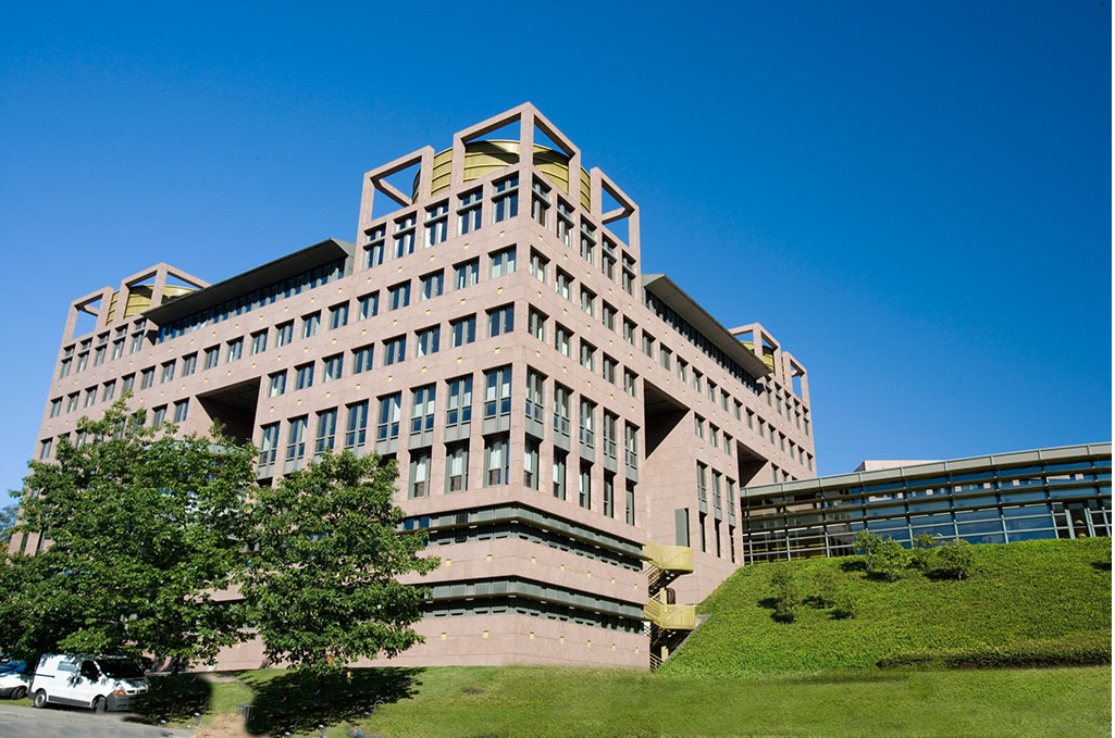  欧盟法院允许图书馆不经出版社许可制作电子书