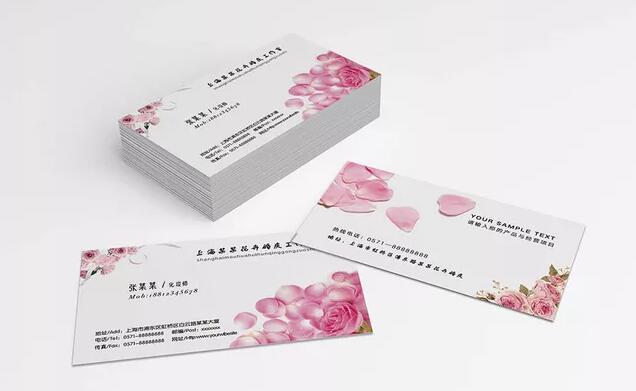 好看实用的化妆师名片案例分享
