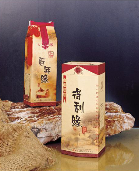 优雅的白酒酒类包装设计