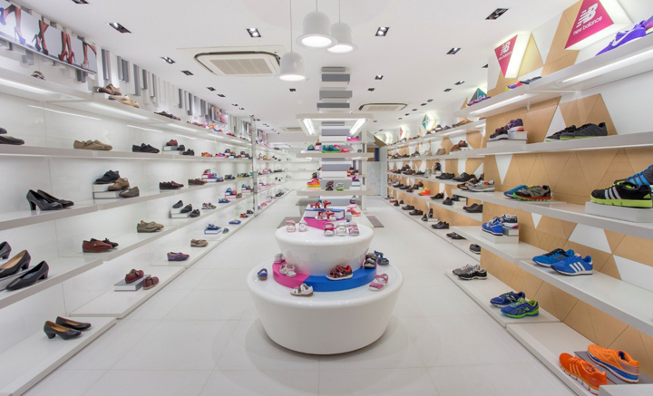澳门Osaka Shoes大阪鞋店店面设计