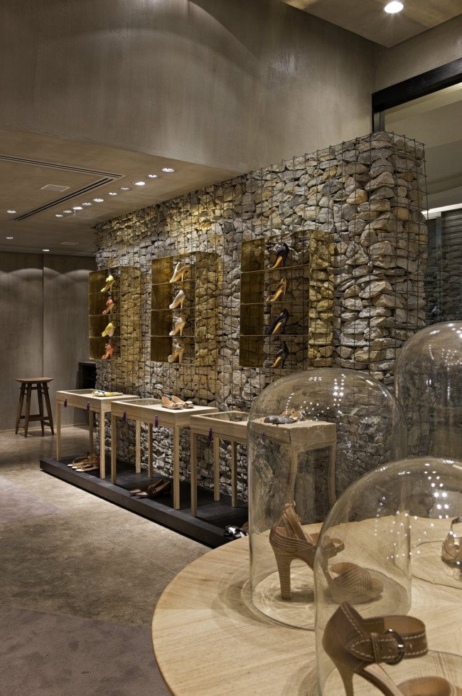 巴西鞋业品牌Luiza Barcelos零售店面设计 巴西鞋业品牌Luiza Barcelos零售店面设计