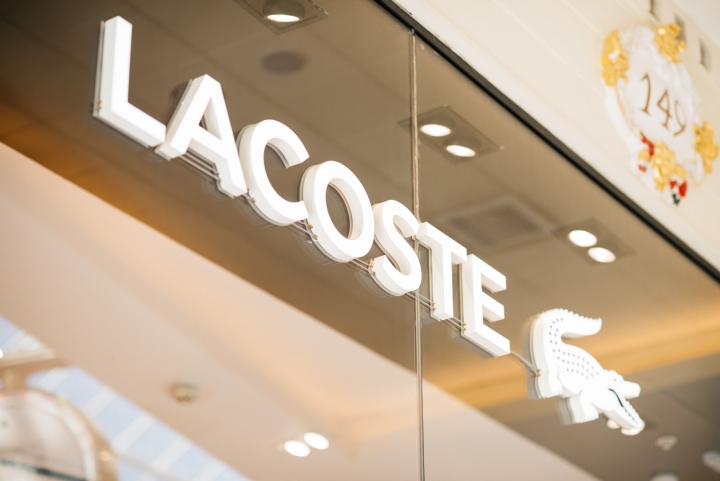 曼彻斯特Lacoste专卖店空间设计 曼彻斯特Lacoste专卖店空间设计