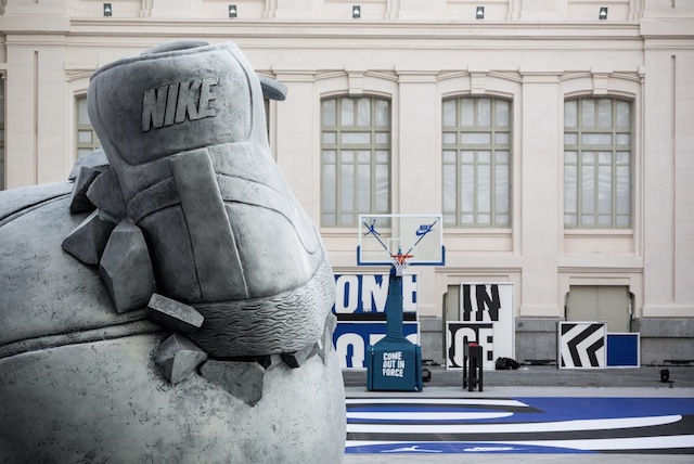 潮鞋篮球大冲撞:Nike SNEAKERBALL概念雕塑 潮鞋篮球大冲撞:Nike SNEAKERBALL概念雕塑