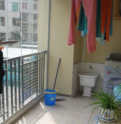 家庭的阳台装修设计方案参考