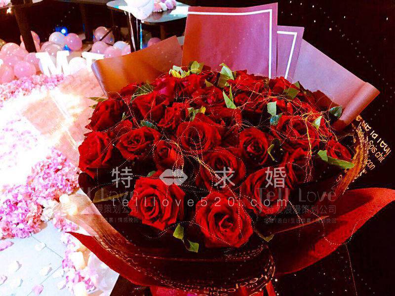 KTV烂漫花海求婚策划方案分享