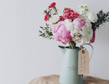 多年轻女孩儿喜爱的小清新店铺名字