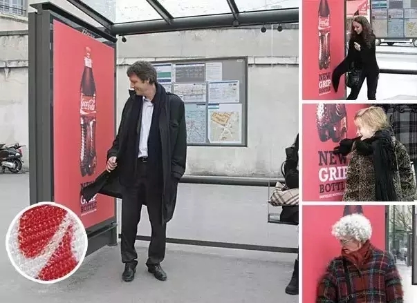 假如候车亭广告都长这样,我不介意多等一会儿!