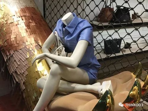 这样的橱窗展示，还怕商品卖不出去？