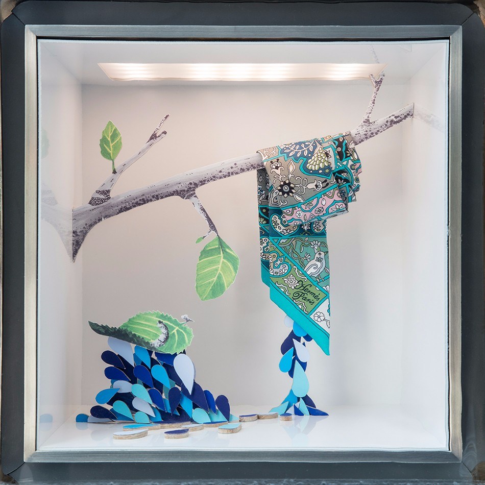 爱马仕驰骋自然万物间橱窗设计欣赏