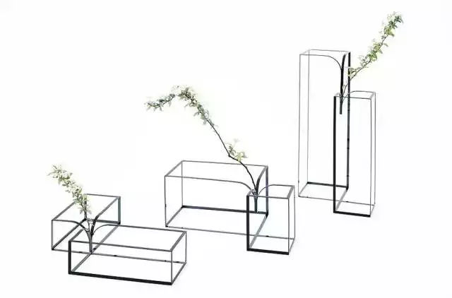 创意花瓶设计 | 日本设计师设计的“空气感”十足的花瓶