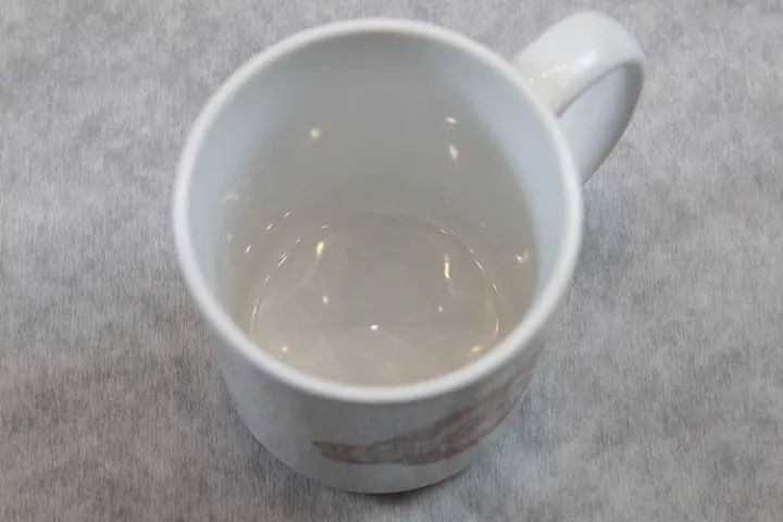 最后用Gibson马克杯来杯咖啡
