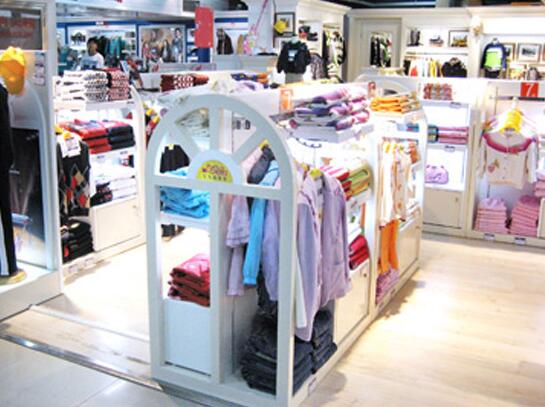 开孕婴店需要注意什么？孕婴店装修效果图设计欣赏_