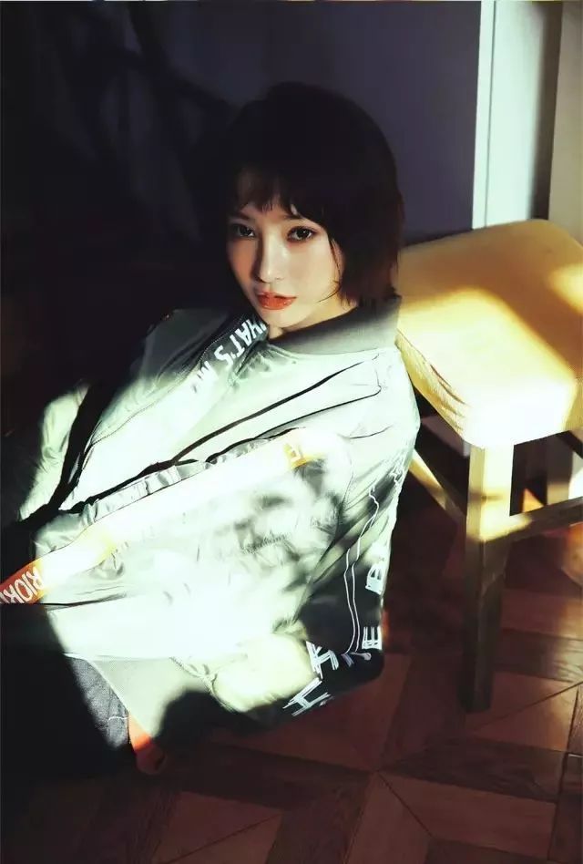 哪里有光影魔术手素材?超美的光影魔术手素材下载