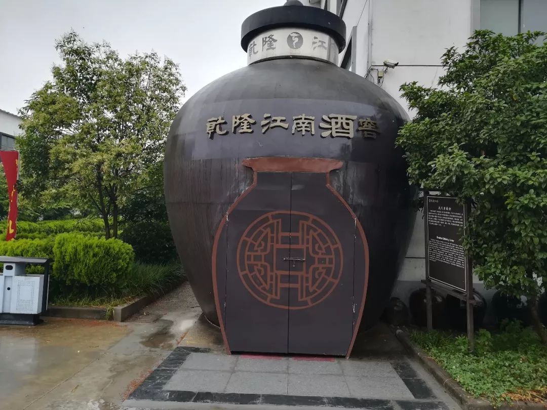 酒窖怎么设计比较好?10个国内外酒窖设计案例欣赏