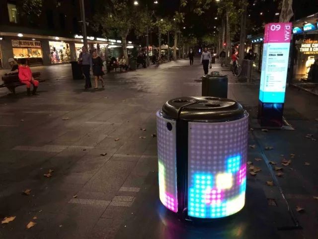 户外垃圾桶创意设计