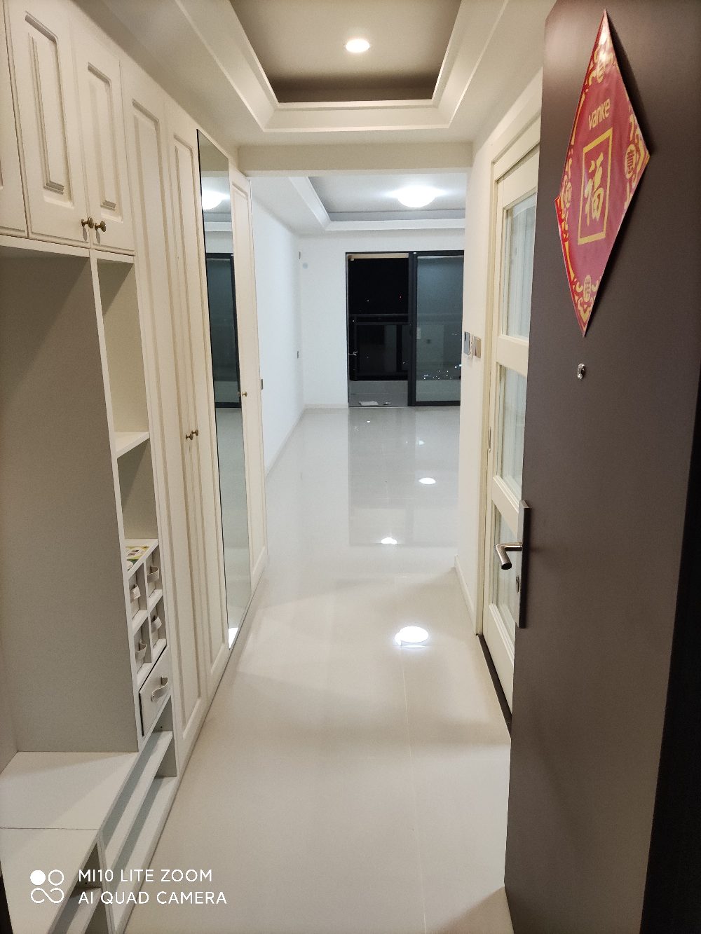 家私未装，现已量尺