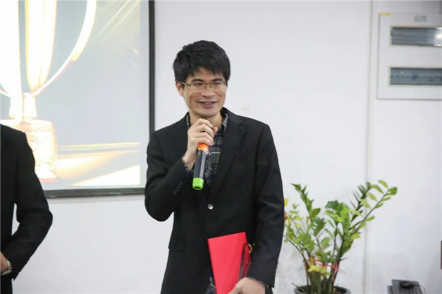 人生有光,由我绽放,一品威客2020年度表彰大会~
