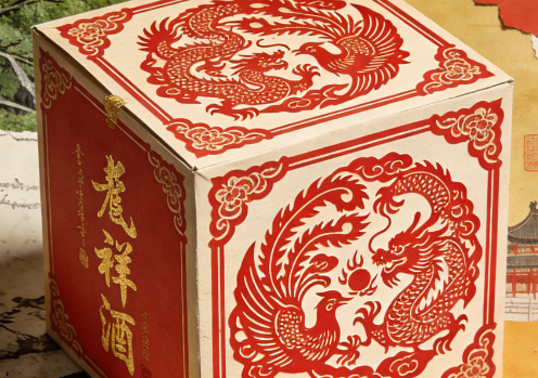 从理念到落墨:酒包装融入传统文化元素的5大设计原则与3个避坑指南