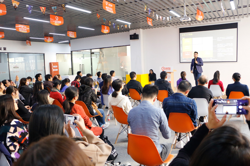 央视新闻关注!一品创客打造两岸青年创新创业的“梦想加油站”