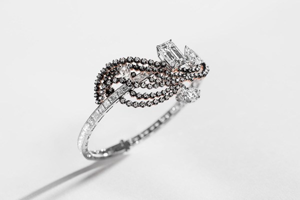 迪奥全新Dior à Versailles 高级珠宝