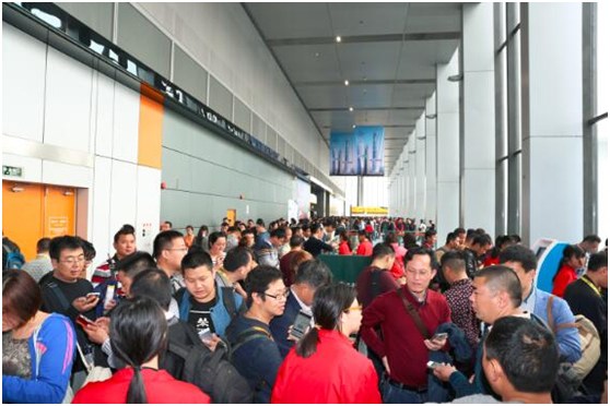 2.JPG 门窗展预登记开闸,胸卡直邮到手,观摩星品快人一步!