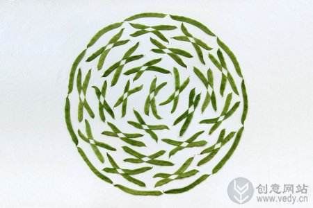 有趣水果摆设而成的图形创意设计