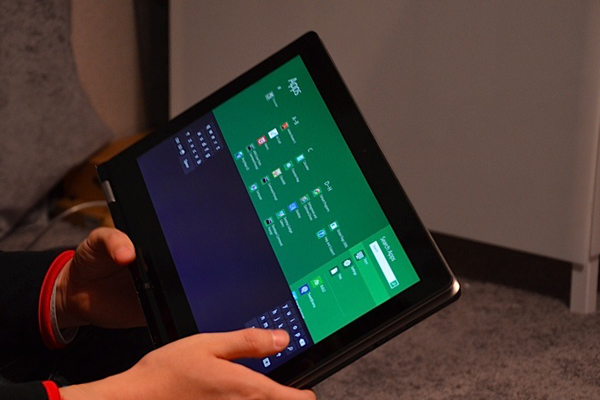 IdeaPad Yoga 两用笔记本