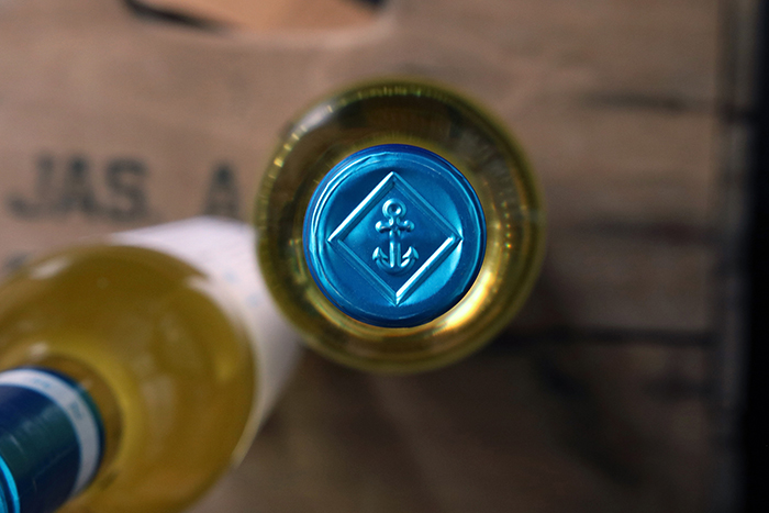 Chesapeake 玻璃瓶葡萄酒包装设计