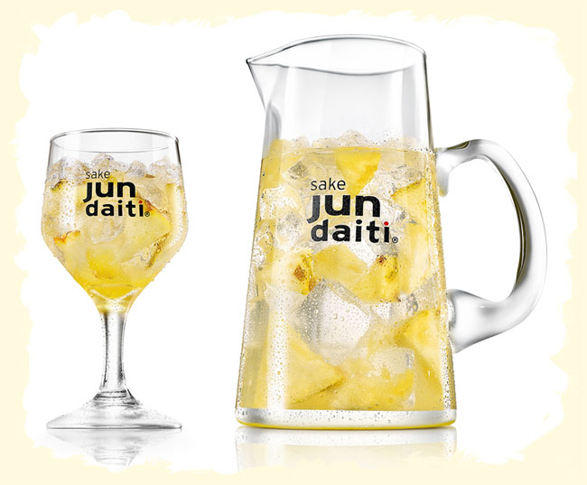 国外Jun Daiti Sake酒唯美修图设计