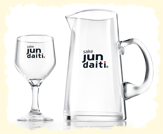 国外Jun Daiti Sake酒唯美修图设计
