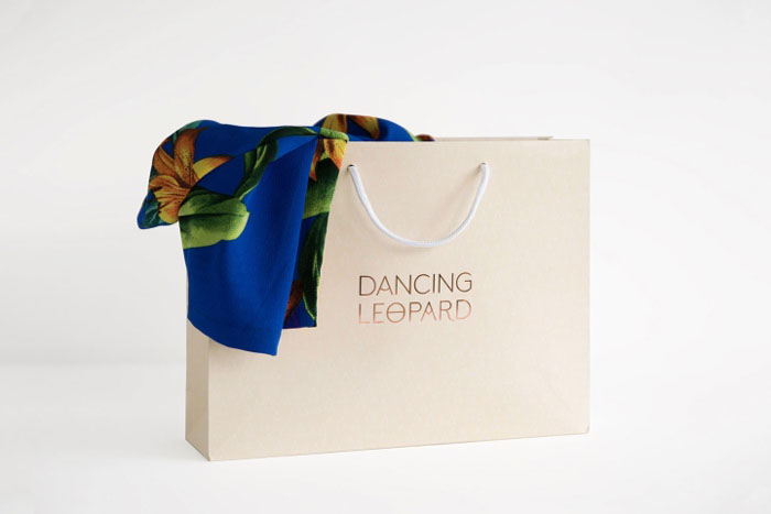 国外精细的Dancing Leopard女装品牌形象VI设计欣赏