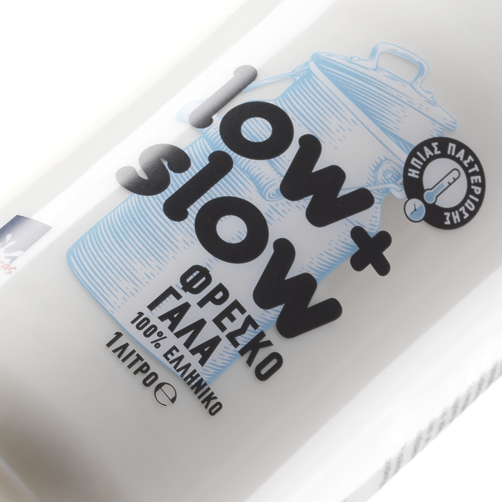 Low & Slow鲜牛奶包装设计