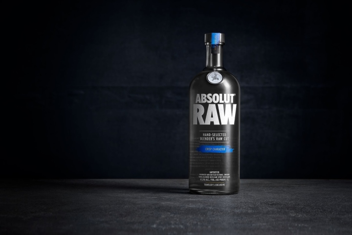 Absolut RAW伏特加包装设计